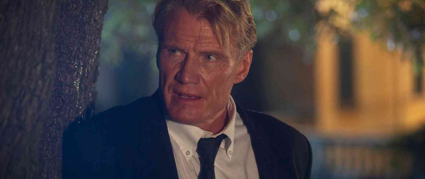 Hard Night Falling Szene mit Dolph Lundgren