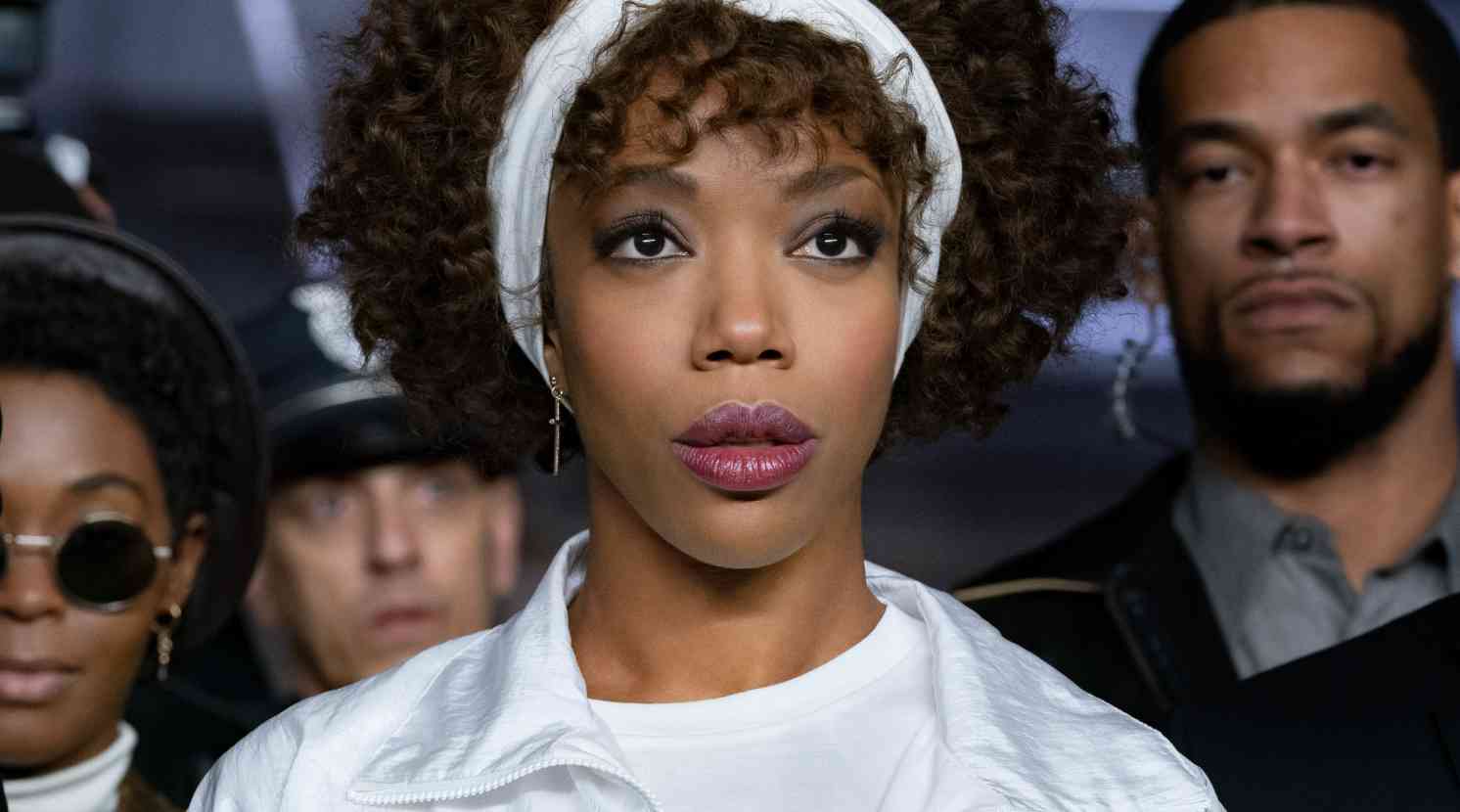 Whitney Houston – I Wanna Dance With Somebody